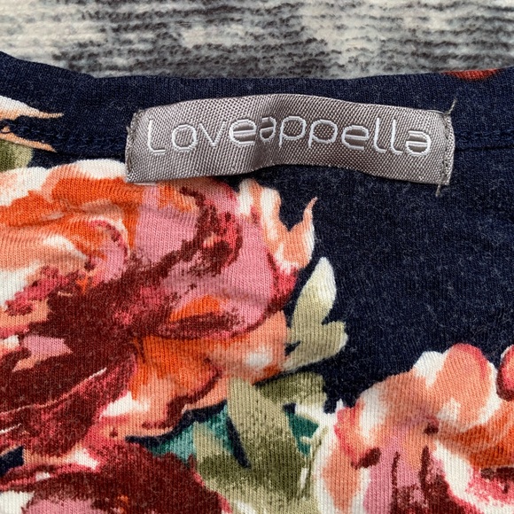 LOVEAPPELLA Earnest Swing Knit Top | Small Petite | Navy - Picture 3 of 5